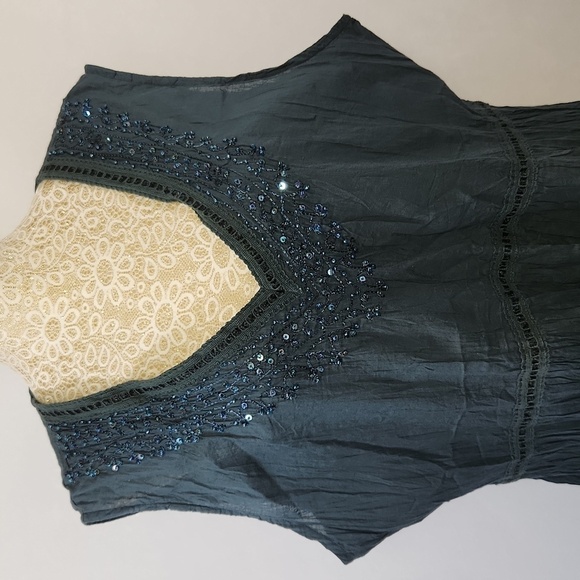 Greater Good Network Women's Hunter Green Sequin Beaded Crinkle Fabric Top 3XL - Picture 2 of 14